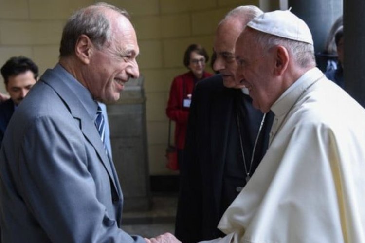 Francisco nombró al Zaffaroni en un nuevo organismo vaticano