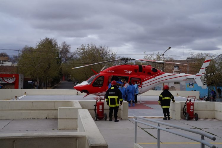 Un joven en grave estado fue trasladado en helicóptero al Rawson