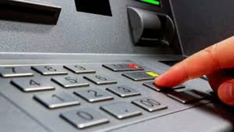 Educación acredita Incentivo Docente y Conectividad de agosto