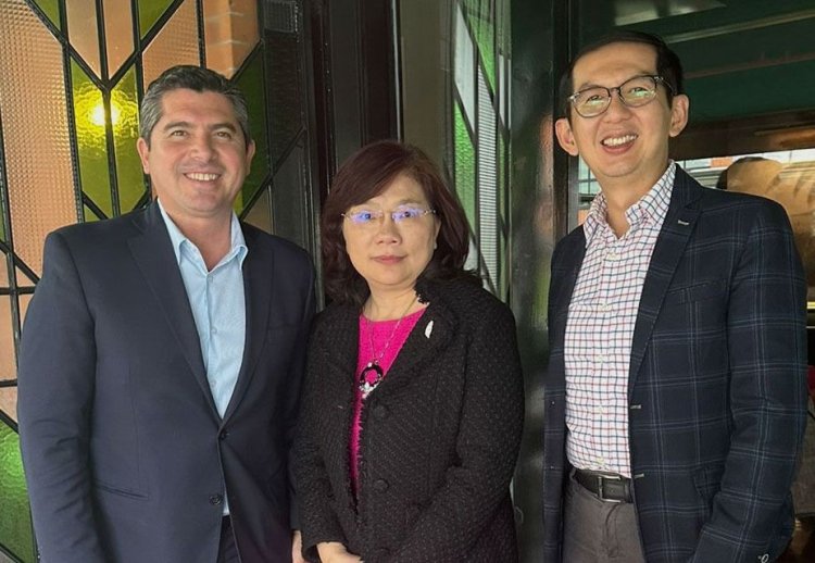 Orrego se reunió con la embajadora de Taiwan