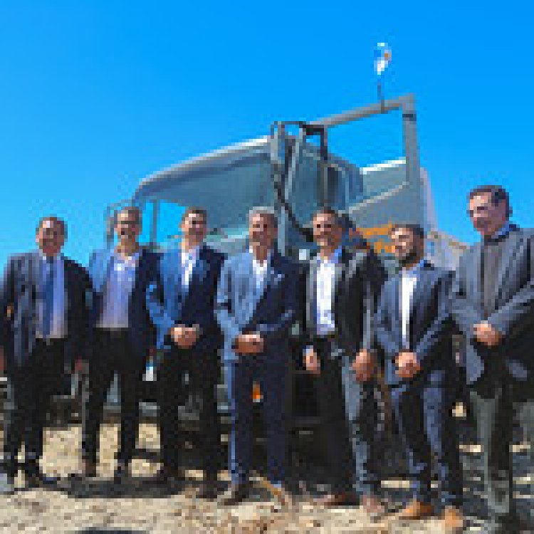 Nación entregó movilidades y equipamiento a la Brigada de Incendios Forestales de San Juan