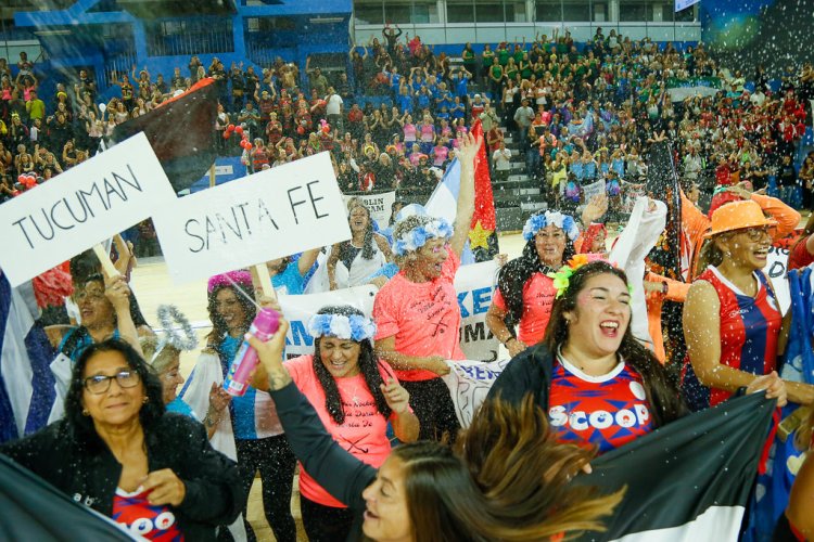 Se inauguró el Trigésimo Tercer Campeonato de Mamis Hockey
