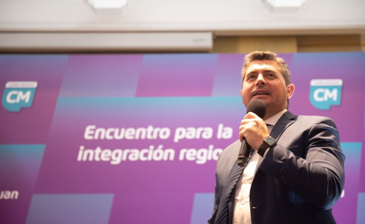 Orrego participó de "Un Bloque  Regional Productivo" en Mendoza