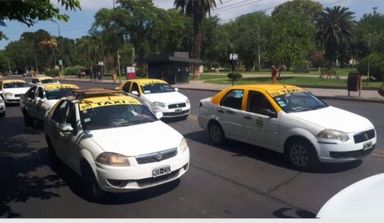 Taxistas y remiseros sanjuaninos pudieron cambiar su unidad tras acceder a un crédito