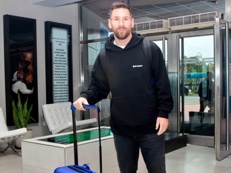 Lionel Messi llegó a la Argentina: ¿jugará ante Paraguay?