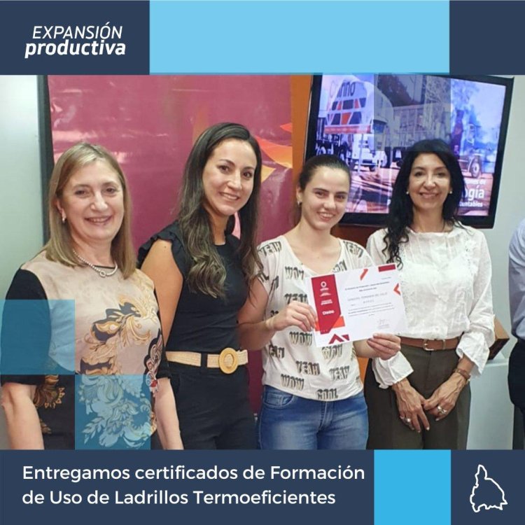 Recibieron certificados en Formación en Uso de Ladrillos Termoeficientes