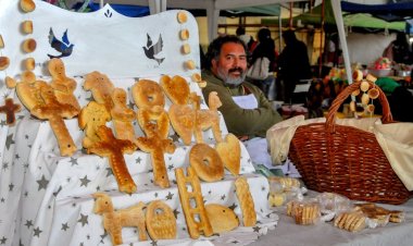 Los jujeños reeditan la costumbre de honrar a sus muertos con ofrendas