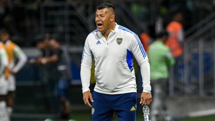 En Boca se viene la renovación tras la renuncia de Almirón