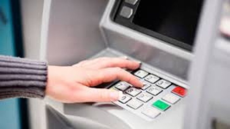 Educación acreditó Incentivo y Conectividad de octubre