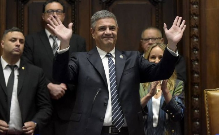 Jorge Macri juró como jefe de Gobierno y pidió por la coparticipación