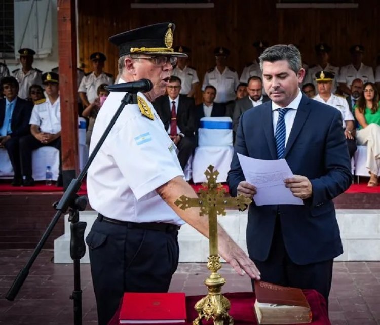 Eduardo Lirola, fue puesto en función como nuevo jefe de la Policía de San Juan