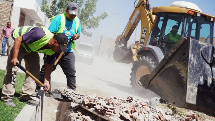 Realizan un operativo de limpieza y recolección de escombros en Zona Norte de Pocito