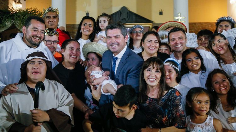 Orrego participó en la misa de Acción de Gracias por la Navidad