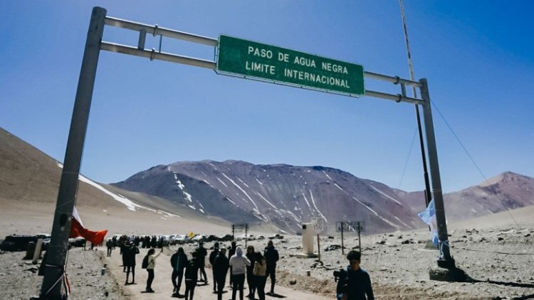 Cual fue la actividad del Paso Internacional de Agua Negra desde su apertura