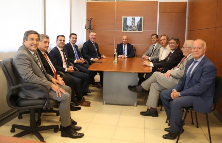 El vicegobernador puso en funciones a vocales del Tribunal de Cuentas