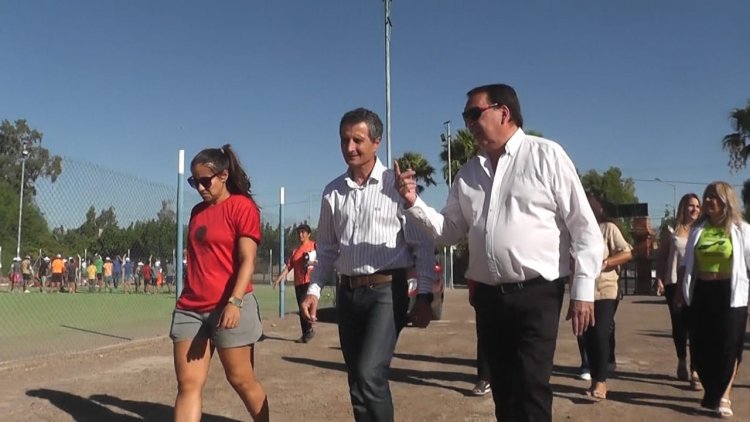 Ciento de albardoneros participan de las colonias de verano