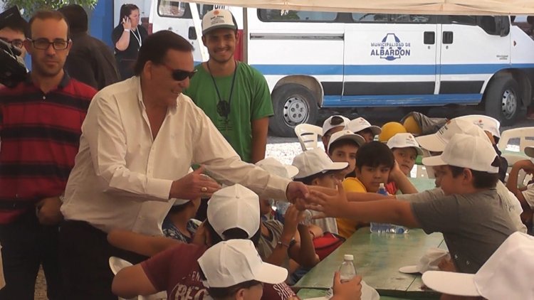 Ciento de albardoneros participan de las colonias de verano