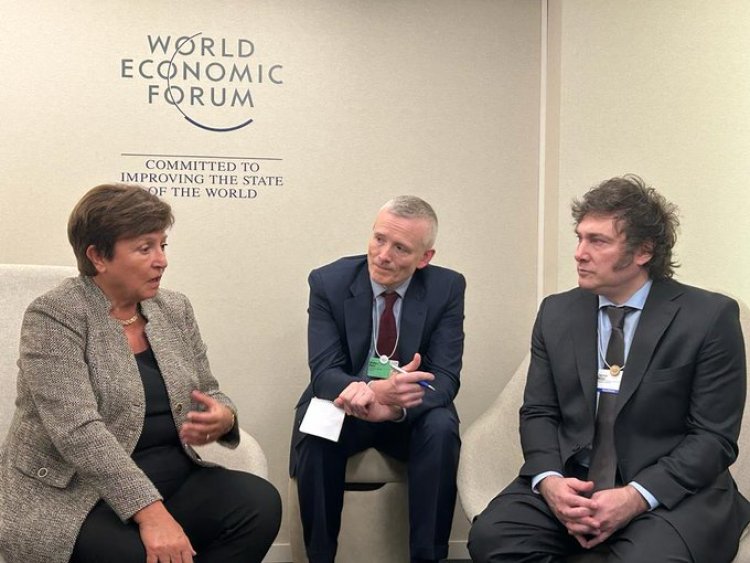 El Presidente se reunió en Davos con la titular del FMI