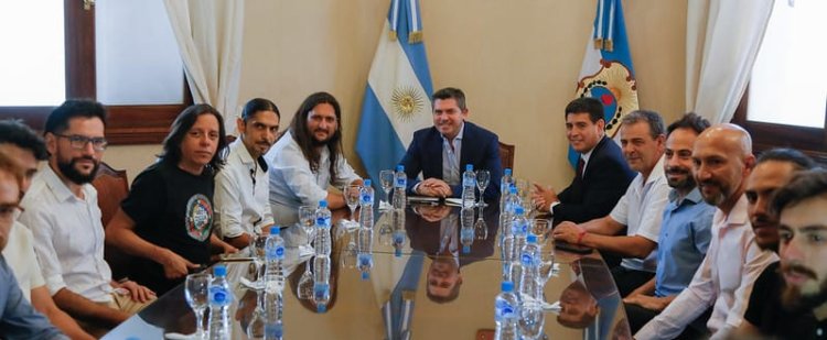 Los ganadores sanjuaninos del Pre Cosquín 2024 saludaron al gobernador Orrego