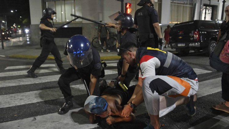 Bullrich dijo que "ya hay 18 detenidos por los incidentes en Congreso