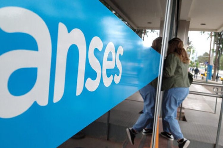 Confirman el pago de un bono de 70 mil pesos para los jubilados de ANSES de la mínima