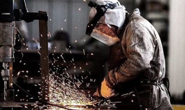 Se cobra doble por trabajar el jueves Santo 28 de marzo?