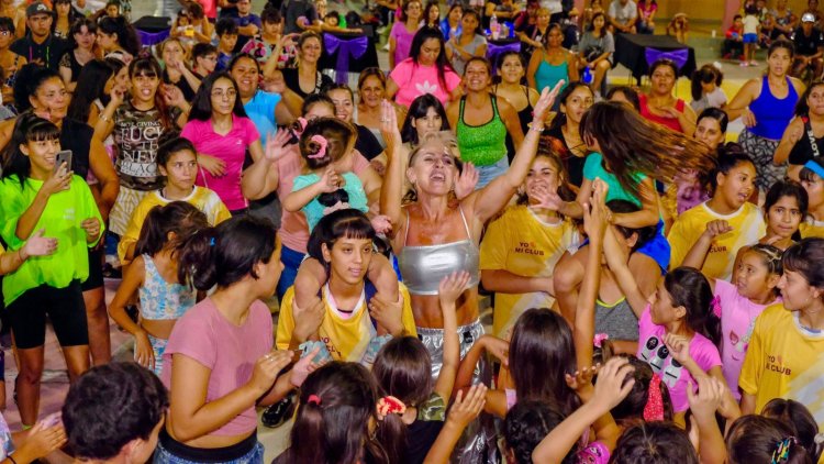 Gran convocatoria en el cierre de las actividades por el mes de la mujer en Chimbas