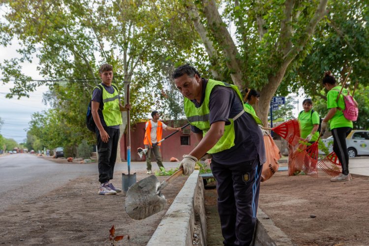 Rivadavia contra el Dengue