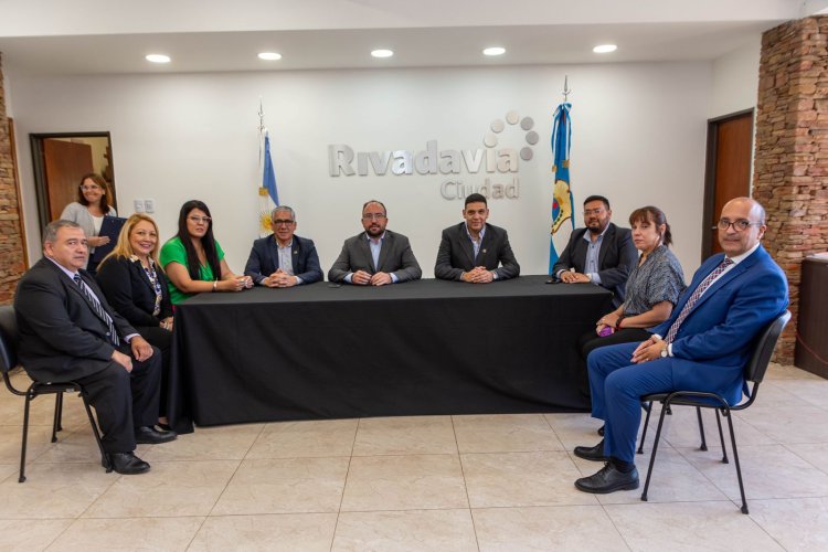 Rivadavia previene el delito con bicicletas para su policía comunal