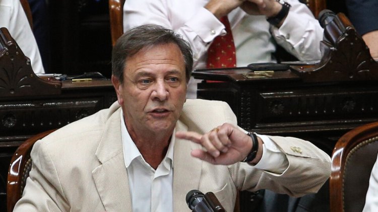Zago presentó su nuevo bloque tras su remoción de La Libertad Avanza