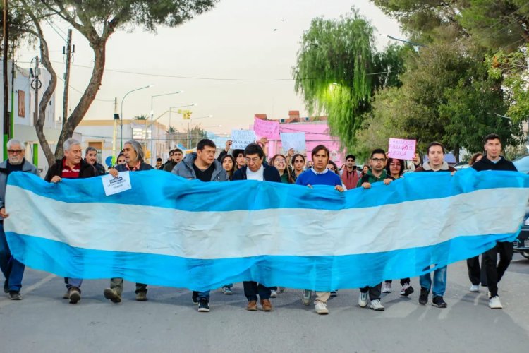 Jáchal marchó por la Defensa de la Educación Pública