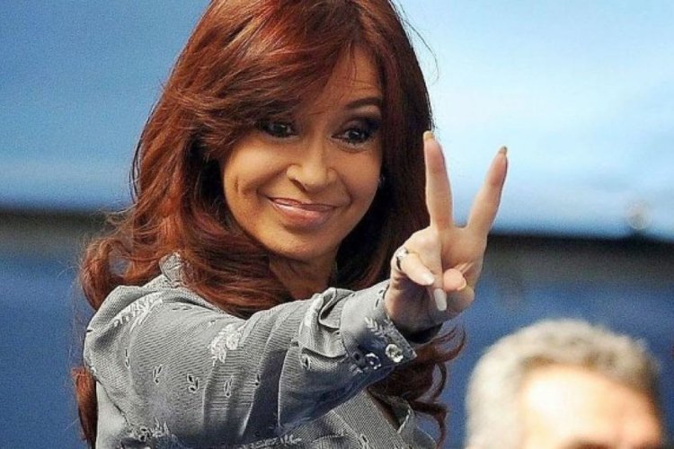 Cristina Kirchner vuelve a participar de un acto político