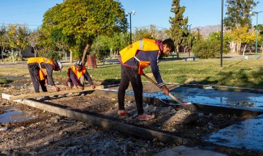 Rivadavia avanza en simultáneo en cinco plazas