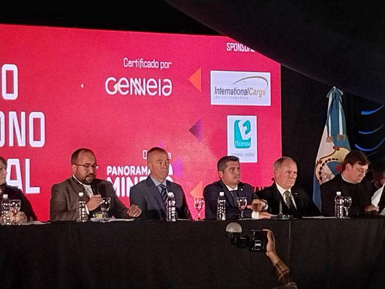 Orrego: “Invito a asumir el compromiso para que la minería sea una realidad visible”