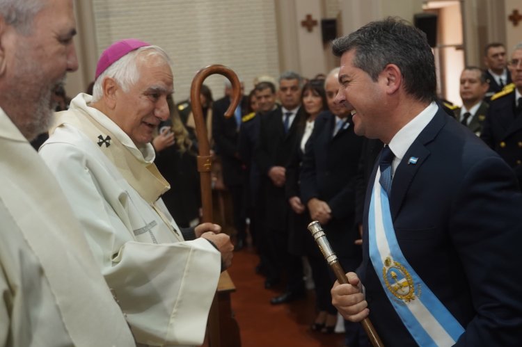 El Gobernador Orrego participó del solemne Tedeum del 25 del Mayo