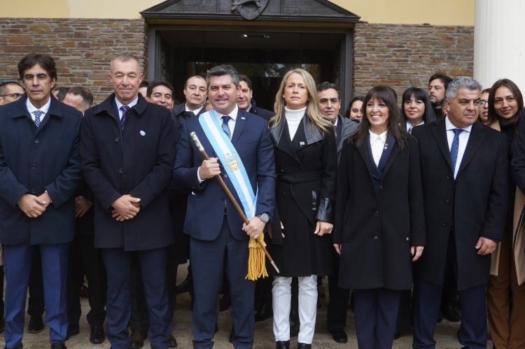 El Gobernador Orrego participó del solemne Tedeum del 25 del Mayo