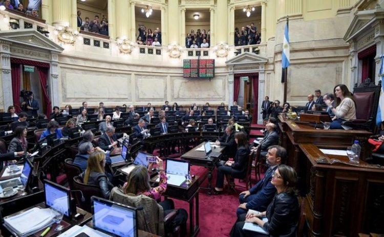 El Senado envió a Diputados la Ley Bases y el paquete fiscal
