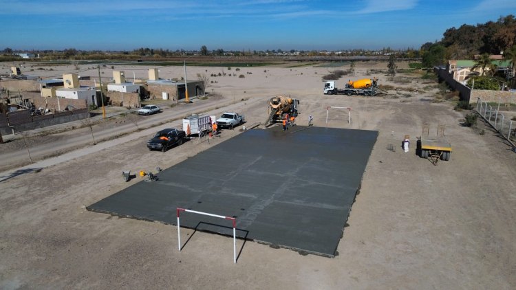 Ponen en marcha en Santa Lucía las obras en el Polideportivo Barrio Anguslasto