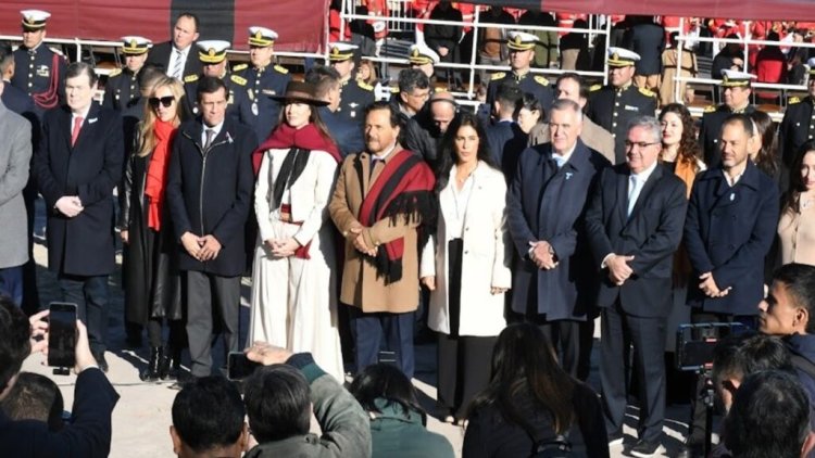 Victoria Villarruel encabezó un acto por Güemes