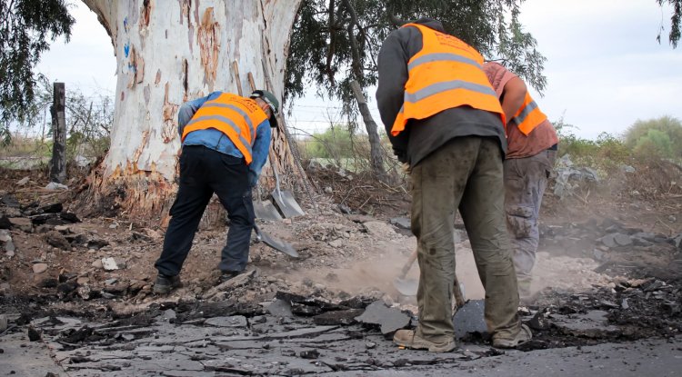 Pocito avanza con trabajos de mantenimiento vial