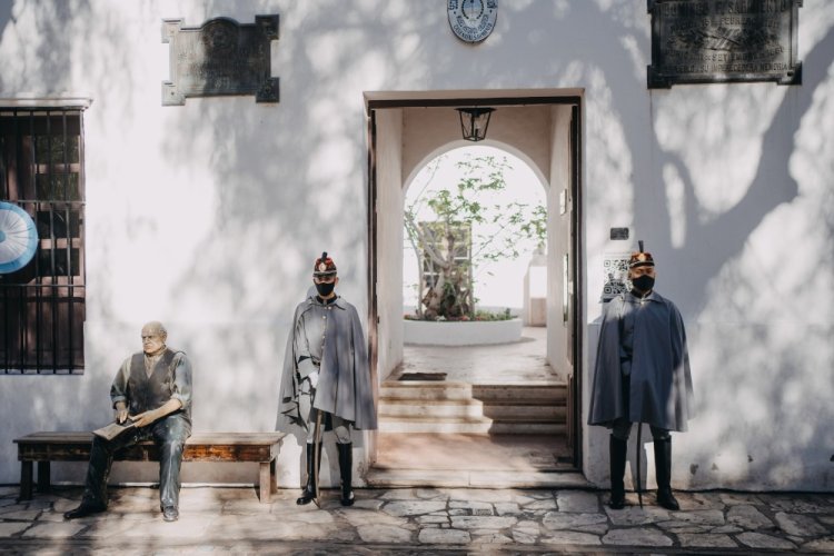 Qué calles estarán cortadas por la visita de Milei