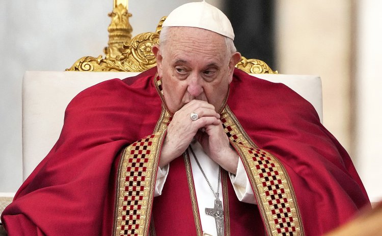 El papa Francisco advirtió que "la democracia no goza de buena salud"