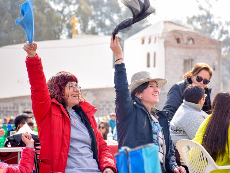 Se vivió  una gran Fiesta del Escudo en La Falda