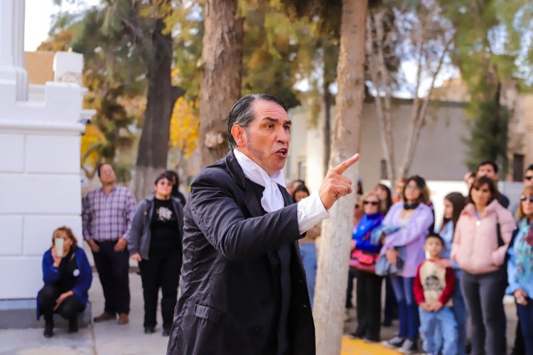 Necroturismo teatralizado: una nueva mirada al pasado en el Cementerio Municipal