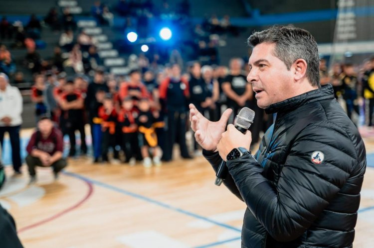 El gobernador Marcelo Orrego participó del 48º aniversario de la Escuela Taiwan