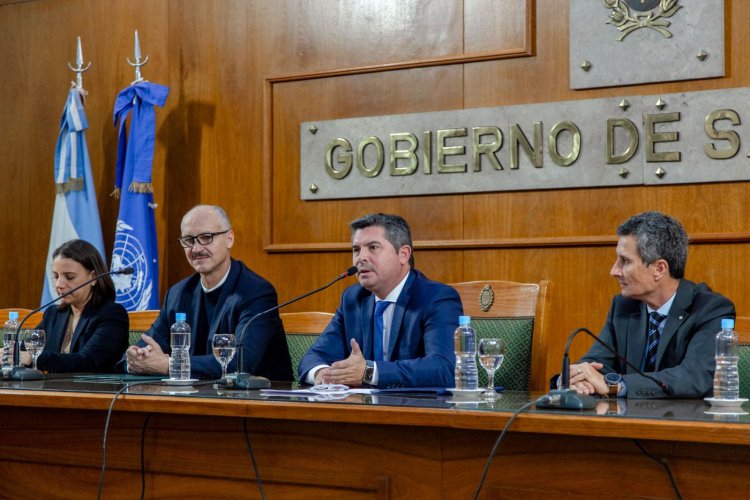 San Juan firmó un convenio con UNICEF para implementar en toda la provincia destinado a niños y adolescentes