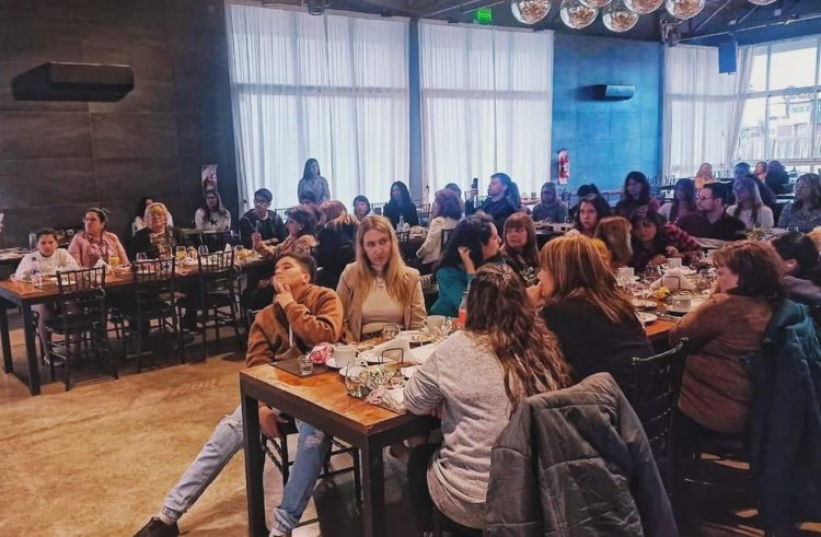 La Mujer fue la temática del Tercer Café Literario de Pocito