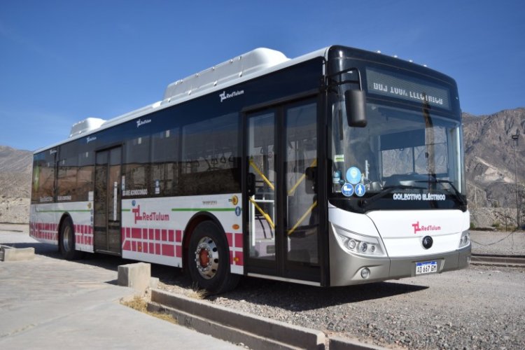 Acuerdan mantener este mes sin aumento las tarifas de colectivo