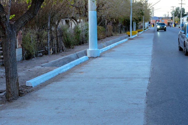 En Rivadavia con una caminata inauguran obras en Callejón Sánchez