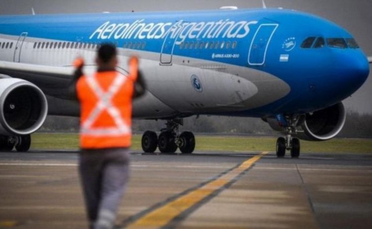 Aerolíneas Argentinas: anuncian recorte de 1500 empleados